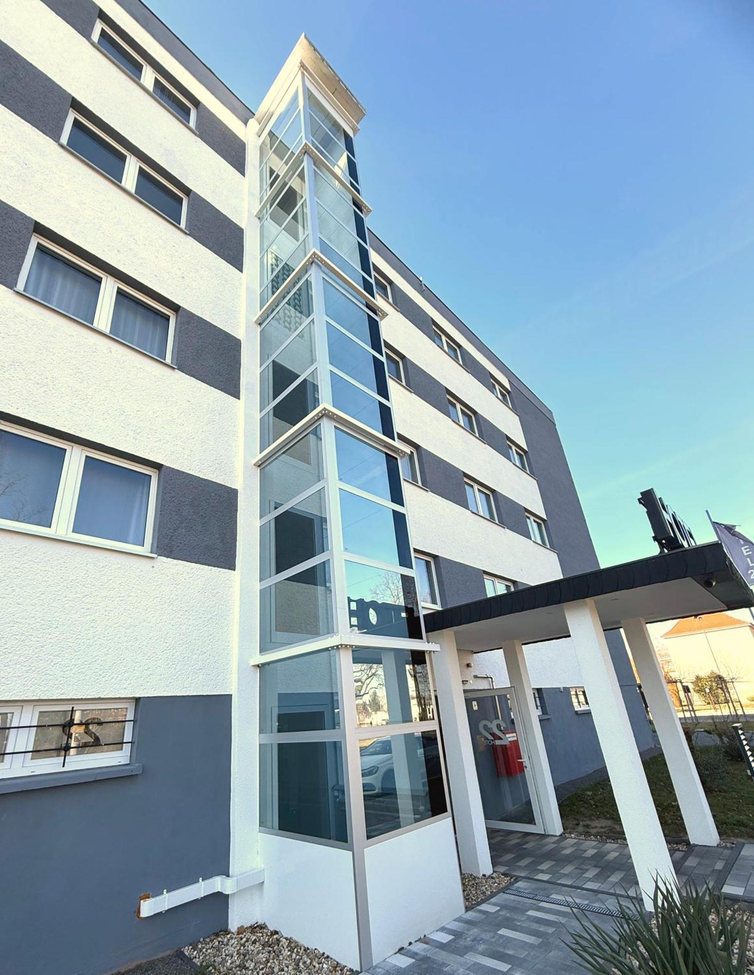 Hotel 22 Dessau-Rosslau Bagian luar foto